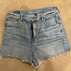 Size 14 American eagle high waisted stretch shorts